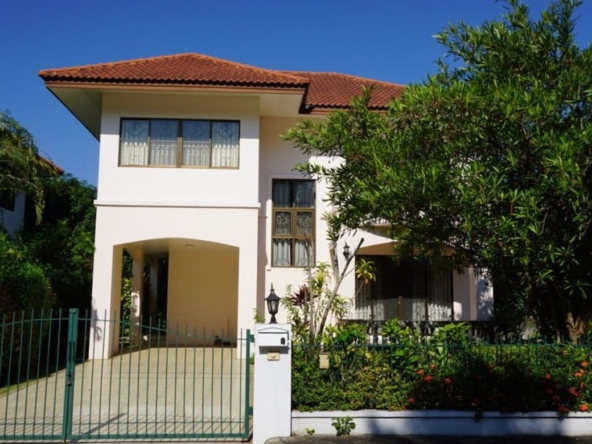 3 bed house for rent in Sankhampeang Chiang Mai-P-PHR125
