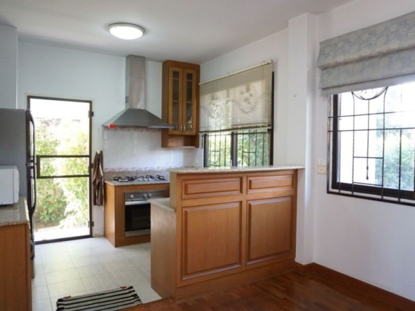 3 bed house for rent in Sankhampeang Chiang Mai-P-PHR125