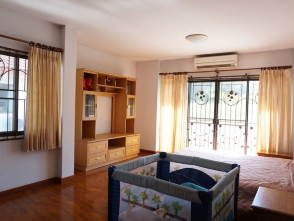 3 bed house for rent in Sankhampeang Chiang Mai-P-PHR125