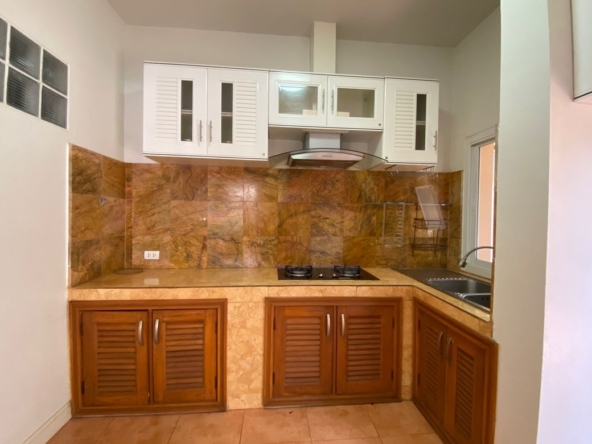 3 bed house for rent or sale in Saraphi