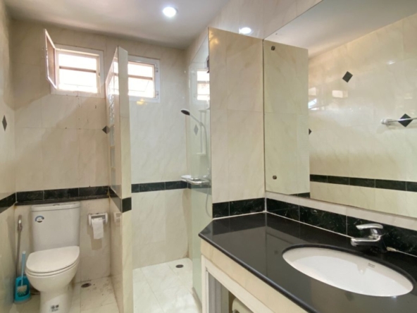 3 bed house for rent or sale in Saraphi