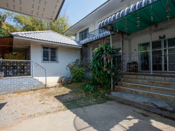Land for Sale with 2 Houses– Prime Location-PH-CITY751