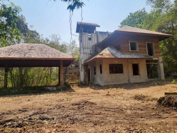 Chiang Mai-P-PLS1105