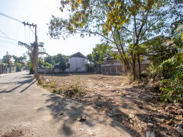 Single Plot For Sale Near Chiangmai Lakeland-PH-CITYLAND011