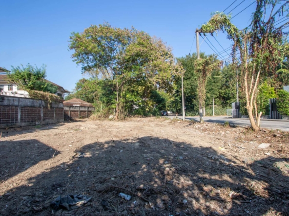 Single Plot For Sale Near Chiangmai Lakeland-PH-CITYLAND011