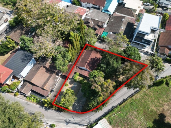 Land for Sale : Prime Location Near Wat Umong-PH-SUT096