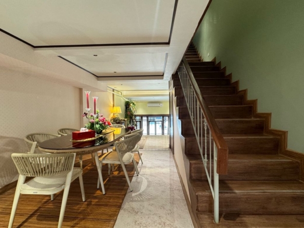 4 bed house for rent in Muang
