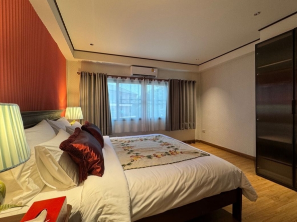 4 bed house for rent in Muang