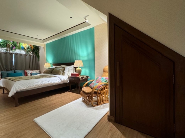 4 bed house for rent in Muang