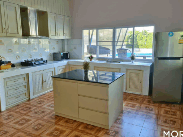 170 sq.wa.
