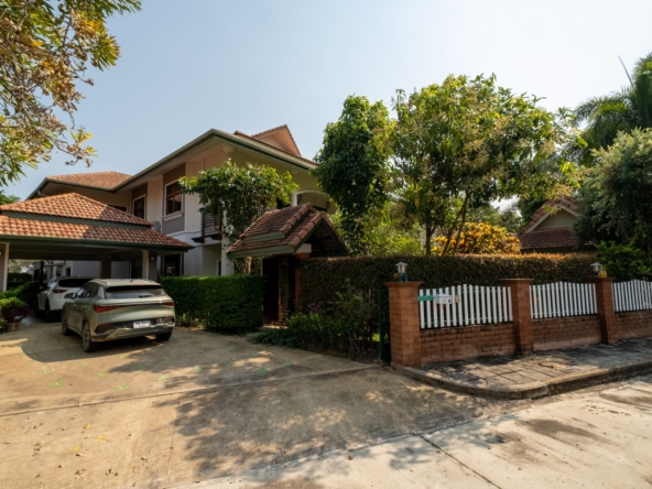 Exquisite Chiang Mai Residence: A Blend of Luxury and Comfort-TNP-D1200