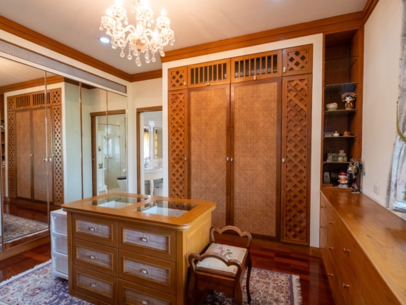 Exquisite Chiang Mai Residence: A Blend of Luxury and Comfort-TNP-D1200