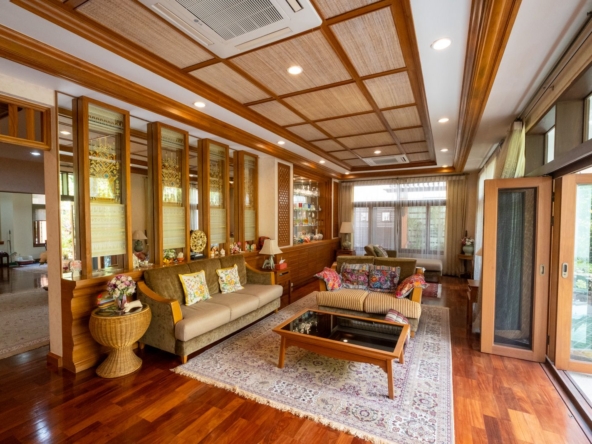 Exquisite Chiang Mai Residence: A Blend of Luxury and Comfort-TNP-D1200