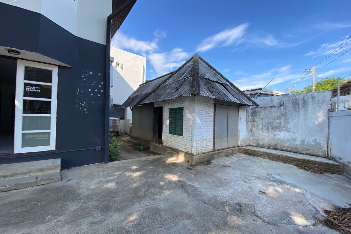 A house for rent for commercial space in Muang Chiang Mai-P-PCCR1140