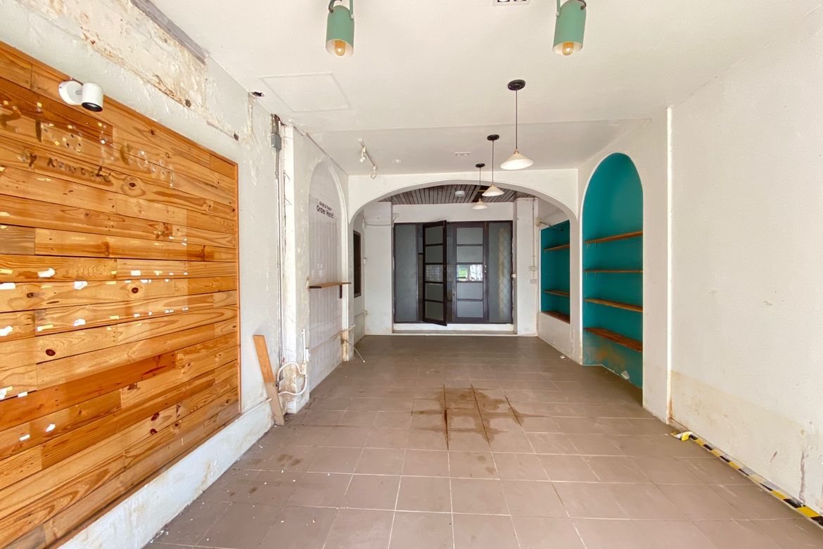 A house for rent for commercial space in Muang Chiang Mai-P-PCCR1140