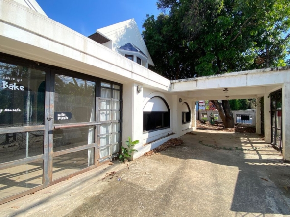 A house for rent for commercial space in Muang Chiang Mai-P-PCCR1140