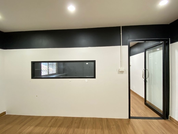 A house for rent for commercial space in Muang Chiang Mai-P-PCCR1140
