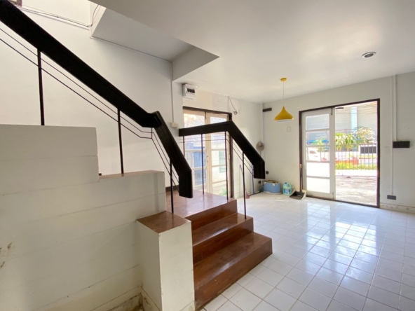 A house for rent for commercial space in Muang Chiang Mai-P-PCCR1140