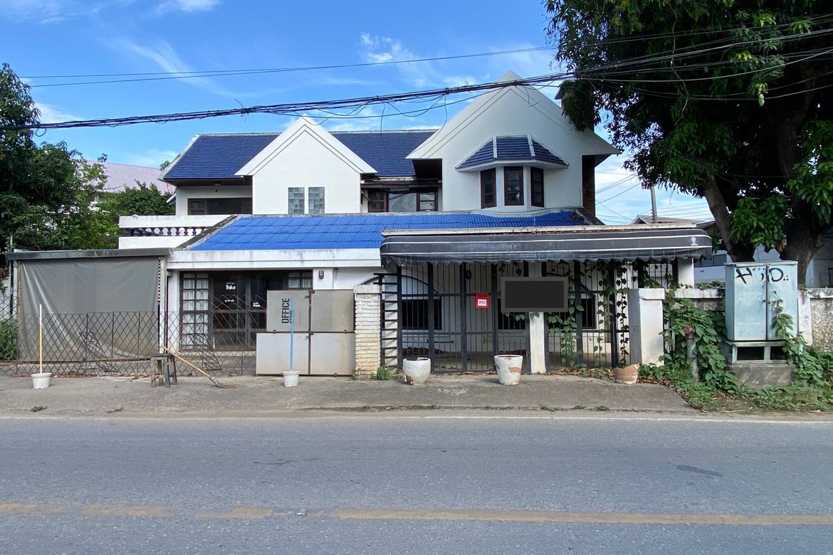 A house for rent for commercial space in Muang Chiang Mai-P-PCCR1140