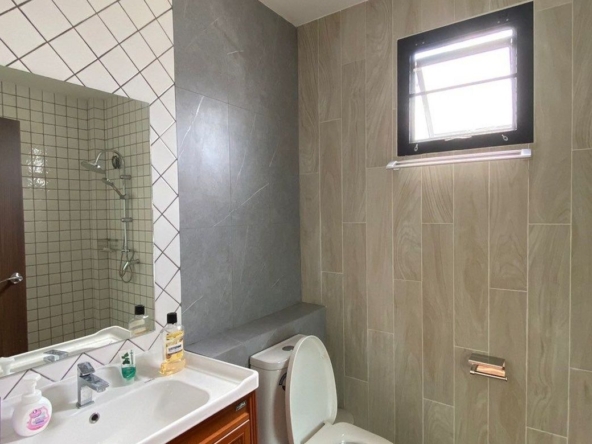 2 Bedroom Commercial for sale-CMB-CMB04512