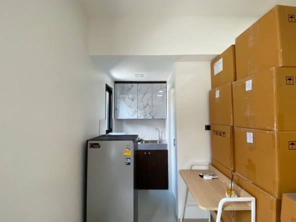 2 Bedroom Commercial for sale-CMB-CMB04512