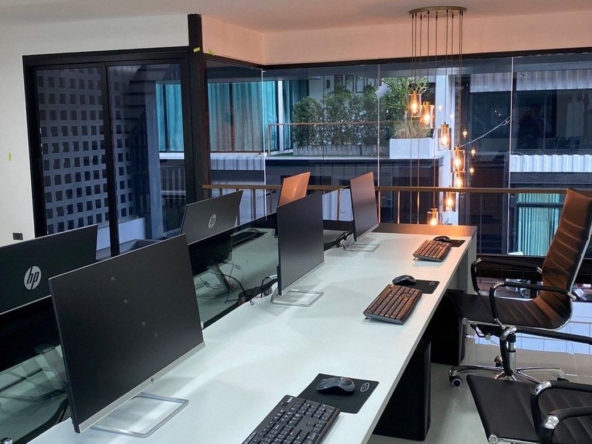 2 Bedroom Commercial for sale-CMB-CMB04512