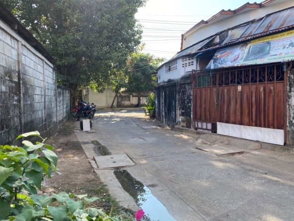 3-Storey Apartment Building for Sale Near Chang Klan Road-P-PCCS1046
