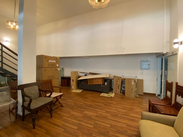 26 rooms hotel and 22 rooms mansion for sale in Muang Chiang Mai-P-PCCS1124