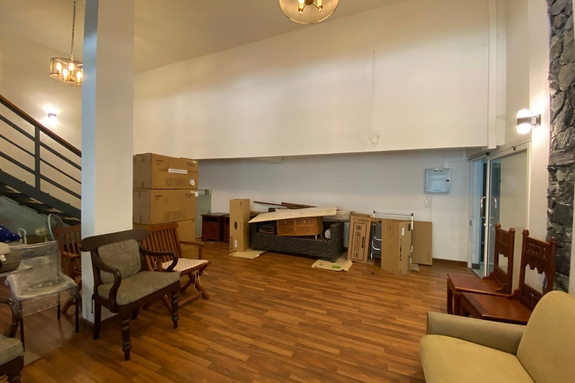 26 rooms hotel and 22 rooms mansion for sale in Muang Chiang Mai-P-PCCS1124