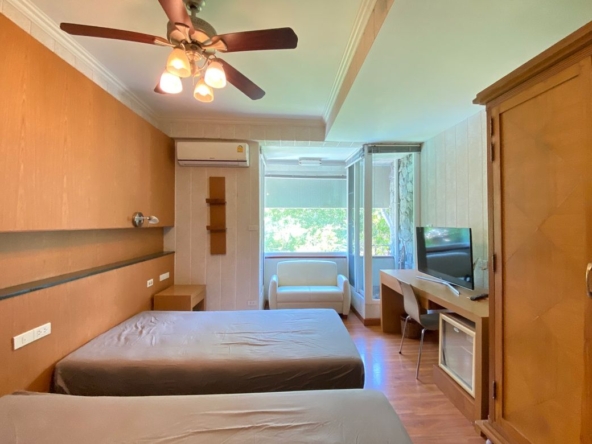 26 rooms hotel and 22 rooms mansion for sale in Muang Chiang Mai-P-PCCS1124