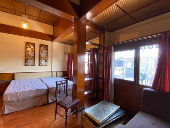 26 rooms hotel and 22 rooms mansion for sale in Muang Chiang Mai-P-PCCS1124