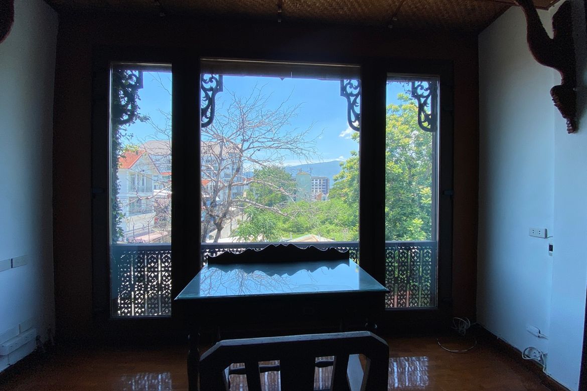 26 rooms hotel and 22 rooms mansion for sale in Muang Chiang Mai-P-PCCS1124