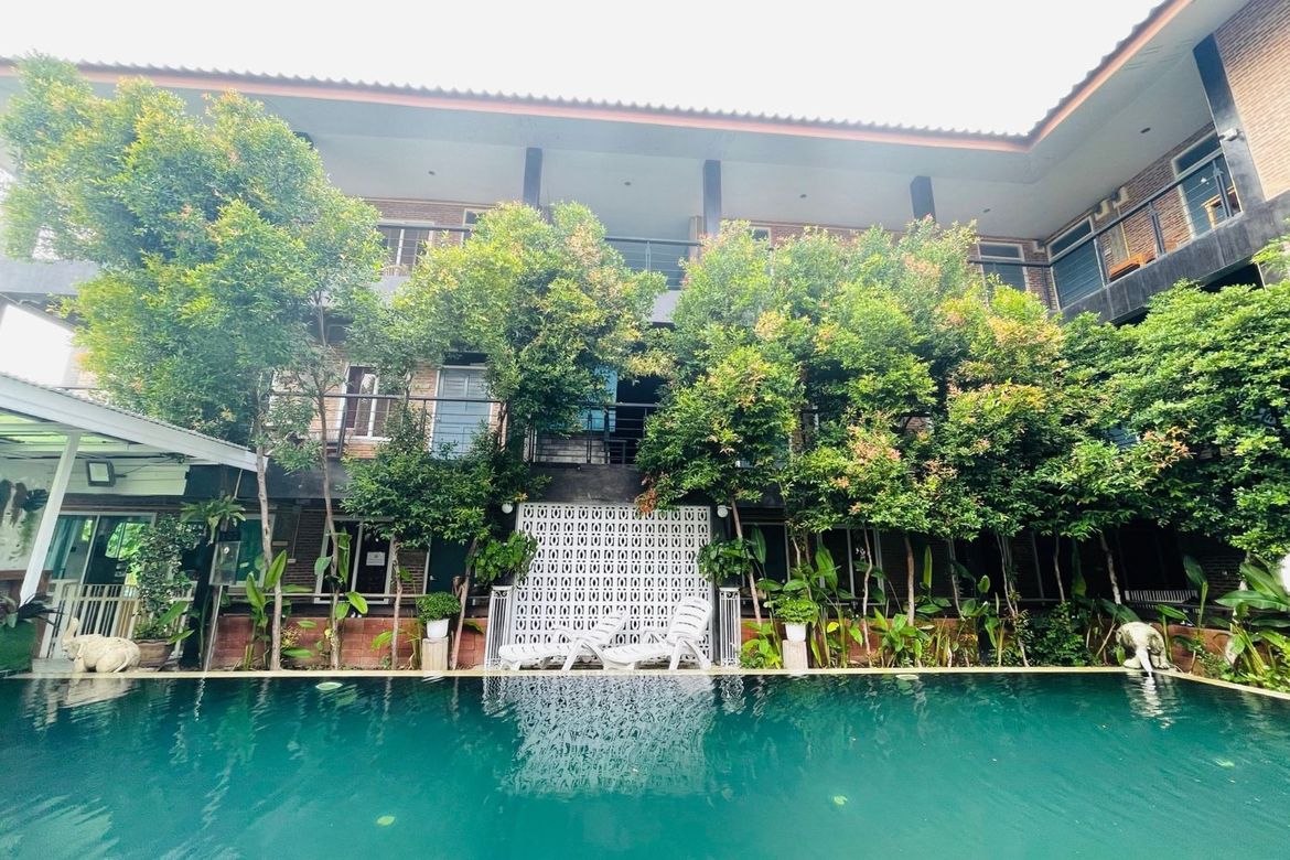 21 Bedroom Commercial for sale-CMB-CMB04694
