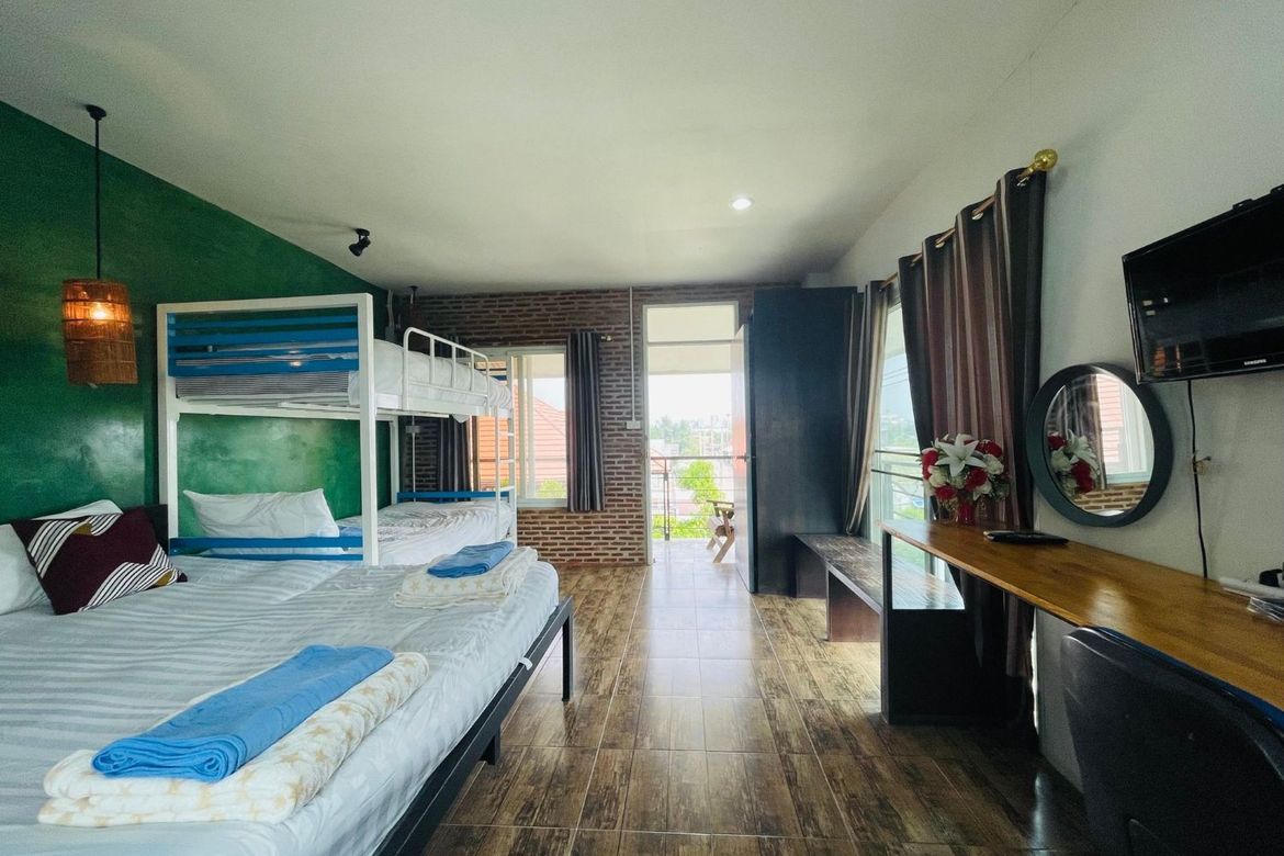 21 Bedroom Commercial for sale-CMB-CMB04694