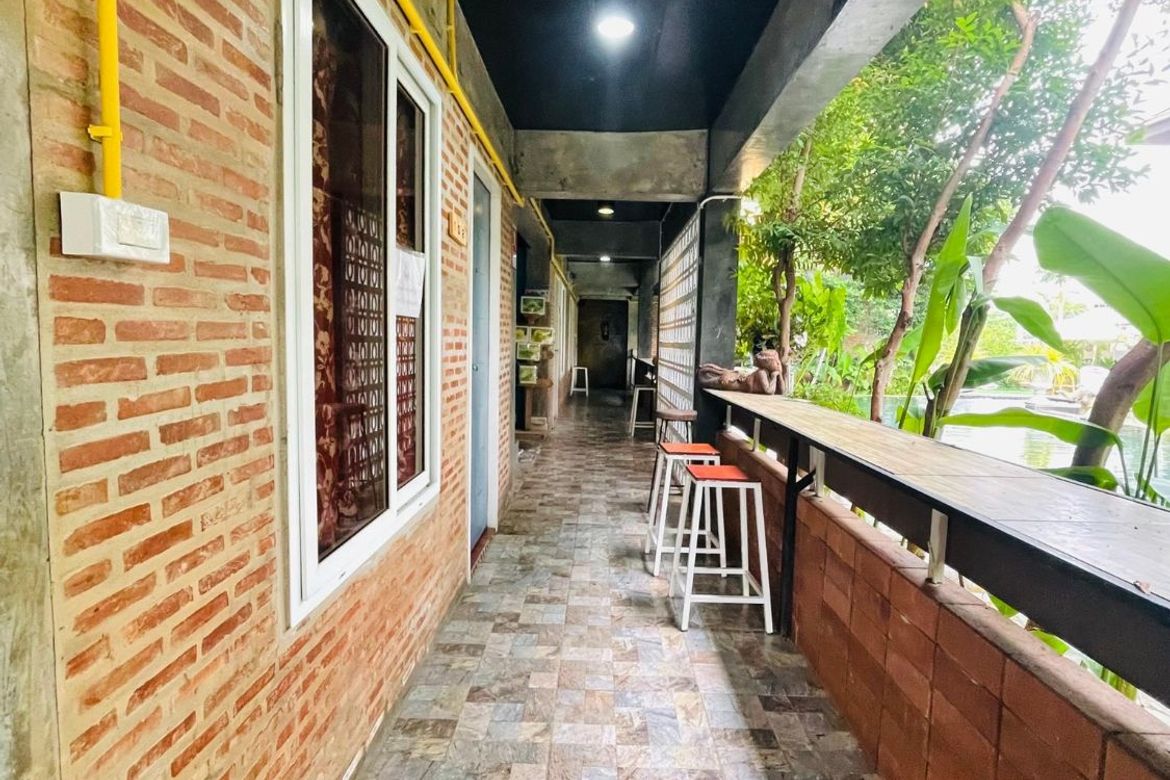 21 Bedroom Commercial for sale-CMB-CMB04694