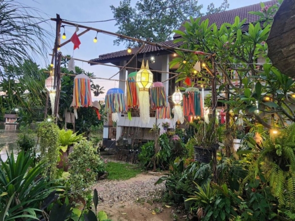 A large fishing park with restaurant for sale in Saraphi