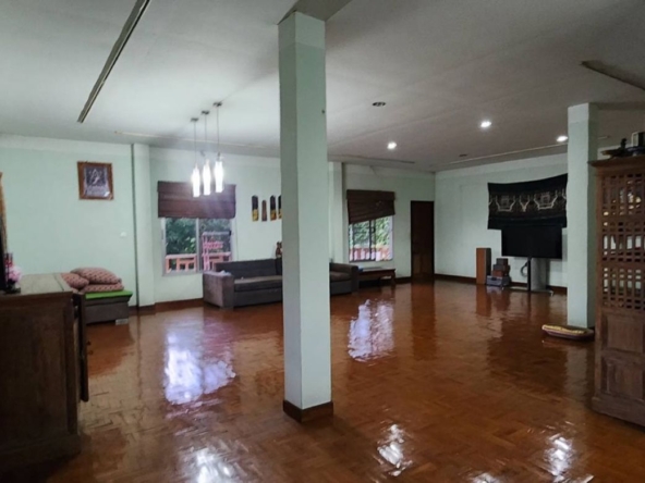Chiang Mai-P-PCCS1133