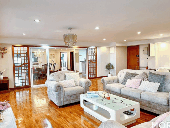For rent : Hillside Condo4