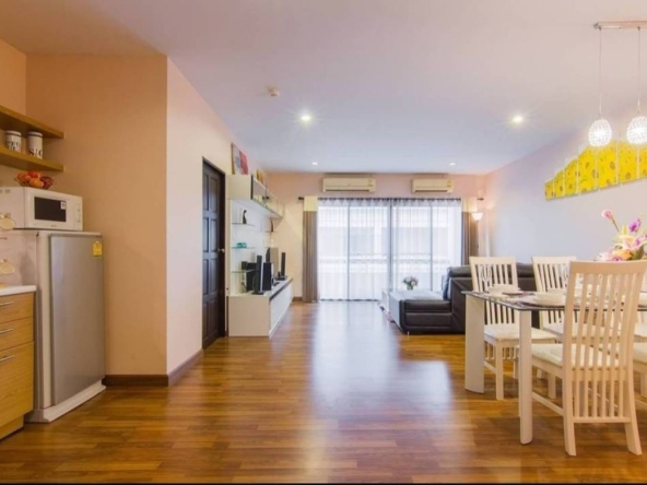 Penthouse condo for Sale in Kankanok (Jed Yod Greenery Hill) Condo near Maya Mall