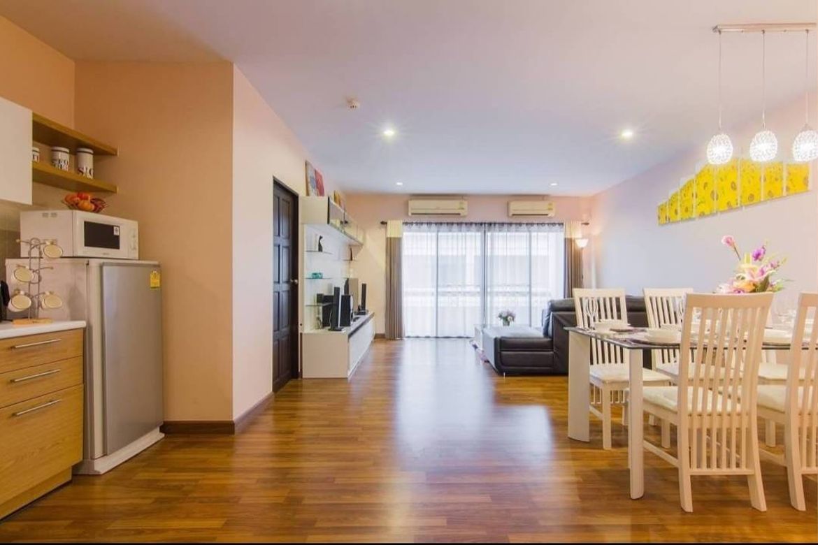Penthouse condo for Sale in Kankanok (Jed Yod Greenery Hill) Condo near Maya Mall