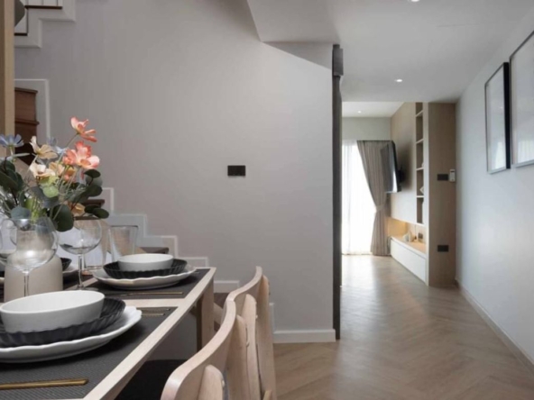 Penthouse duplex condo