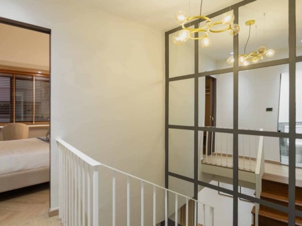 in the heart of Nimman that feels like a private home.-CMB-CMB04819