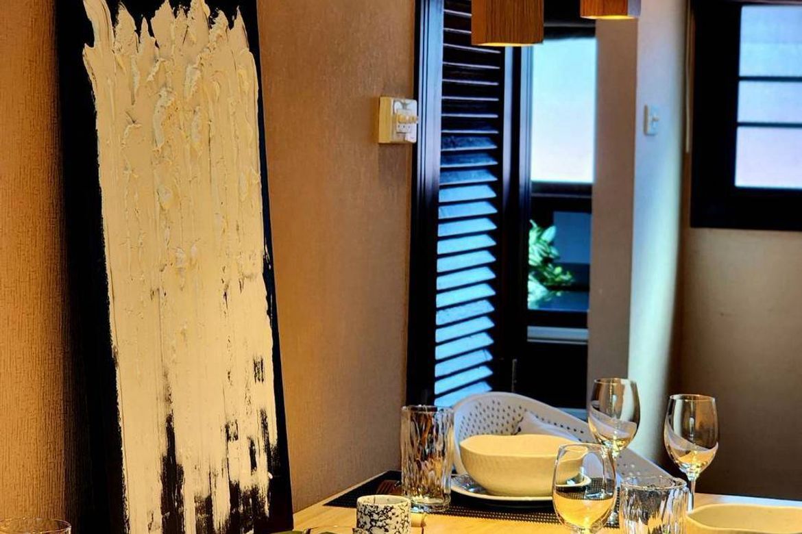 Luxury Condo for Sale Mountain Front Condominium
