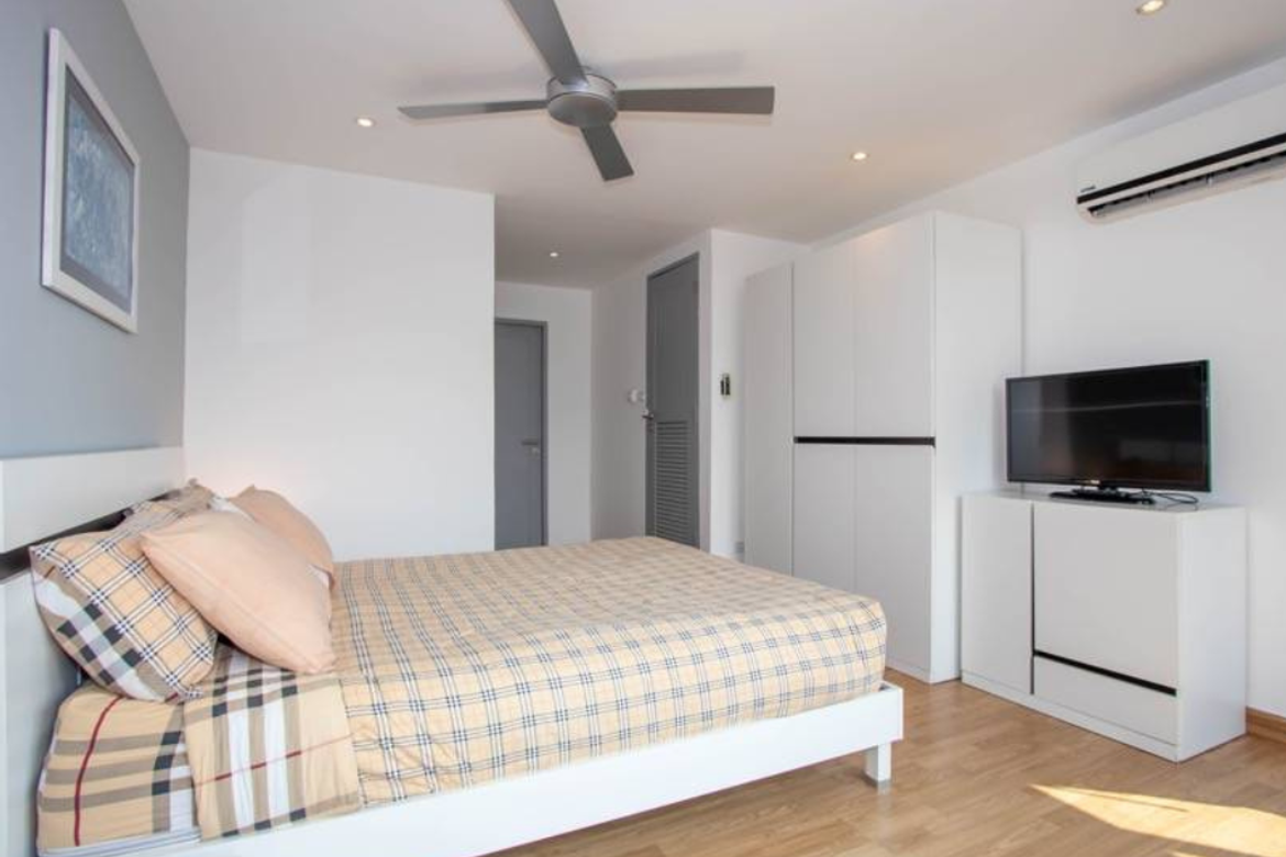 For sale JC Hill Place Condo penthouse  3 bedrooms 2 bathrooms 271 sq.m. 15th floor next to Chet Yot Plaza (ID:1014CS)-MR-1014CS