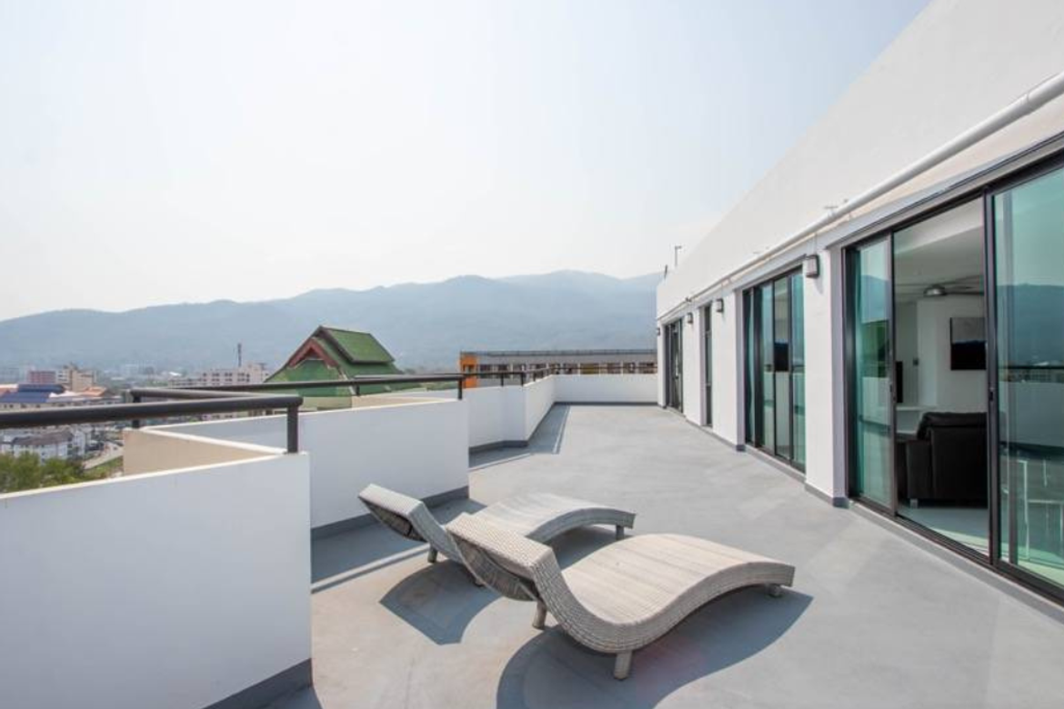 For sale JC Hill Place Condo penthouse  3 bedrooms 2 bathrooms 271 sq.m. 15th floor next to Chet Yot Plaza (ID:1014CS)-MR-1014CS