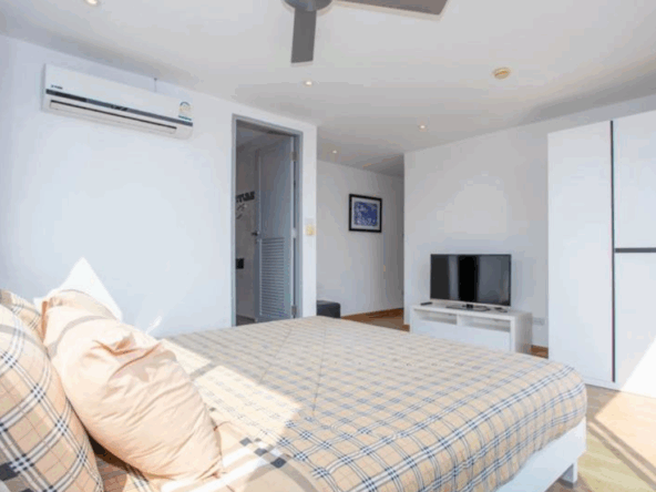For sale JC Hill Place Condo penthouse  3 bedrooms 2 bathrooms 271 sq.m. 15th floor next to Chet Yot Plaza (ID:1014CS)-MR-1014CS