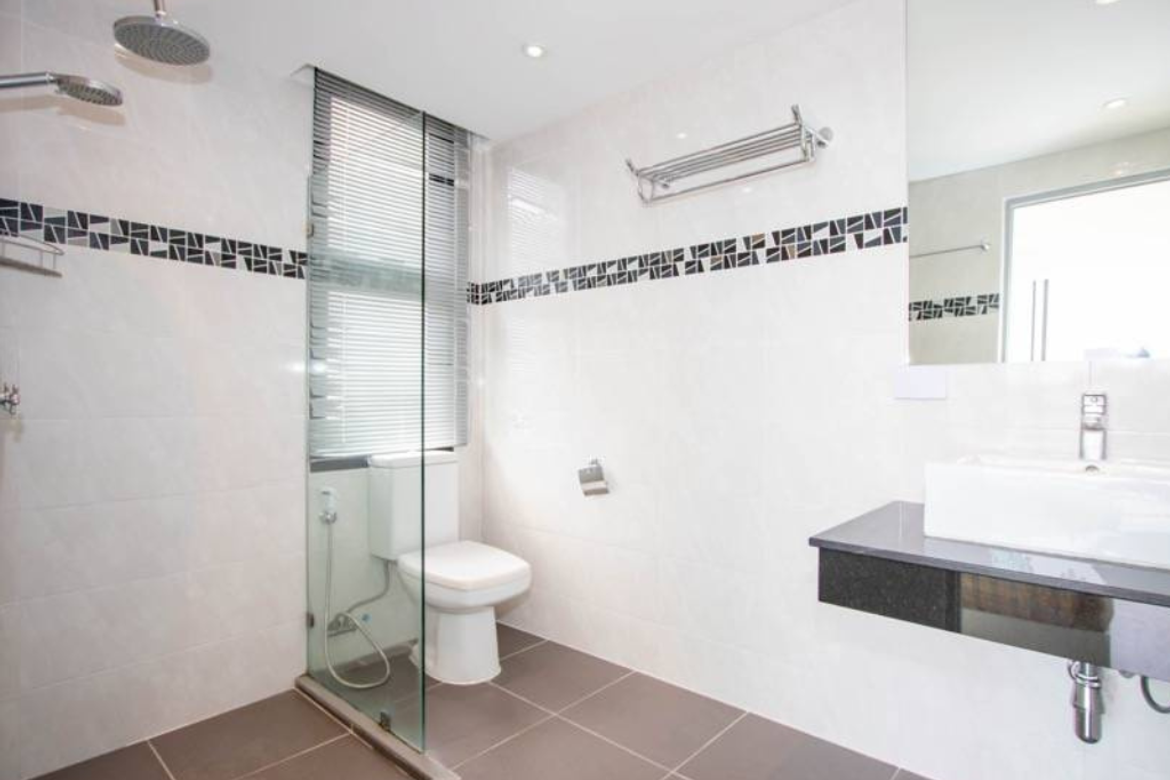 For sale JC Hill Place Condo penthouse  3 bedrooms 2 bathrooms 271 sq.m. 15th floor next to Chet Yot Plaza (ID:1014CS)-MR-1014CS