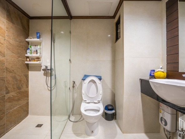 3baths 182 sq.m. 12AthFL.