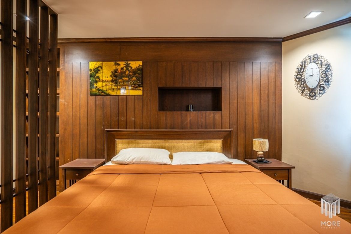 3baths 182 sq.m. 12AthFL.