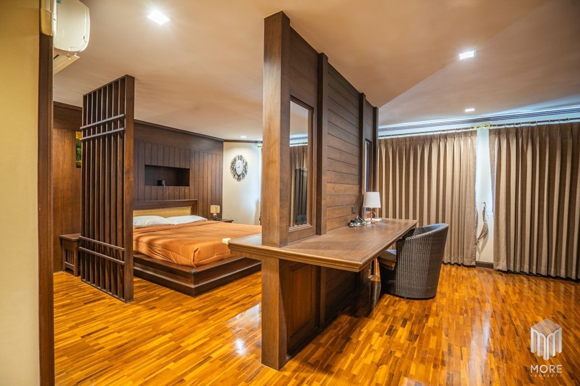 3baths 182 sq.m. 12AthFL.